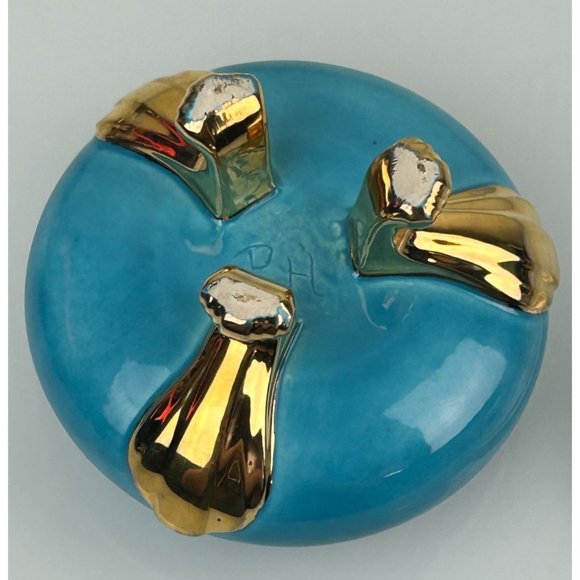 Vintage Ceramic Footed Trinket Box w/ Lid, Blue Floral PH Signed Mid-Century - Picture 12 of 13